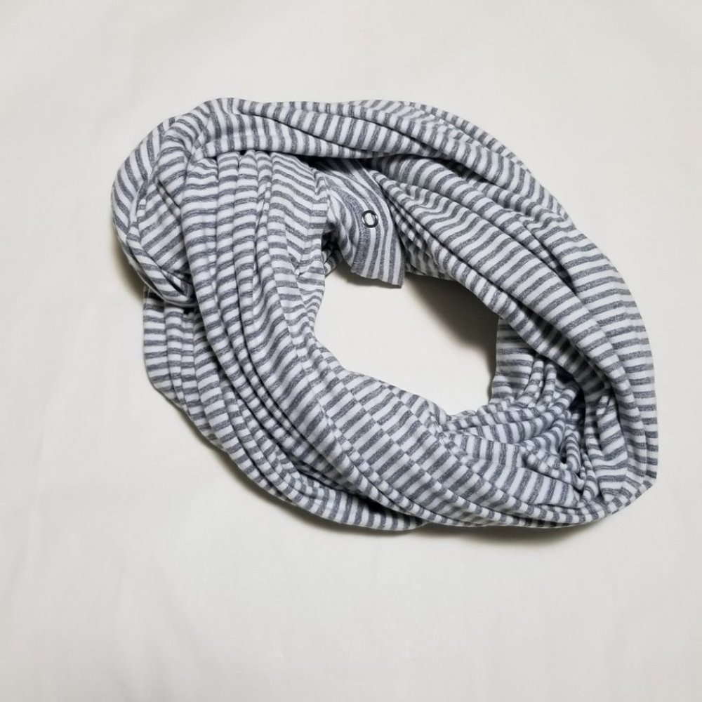Lululemon Blurred Gray Striped Rulu Vinayasa Infinity Scarf